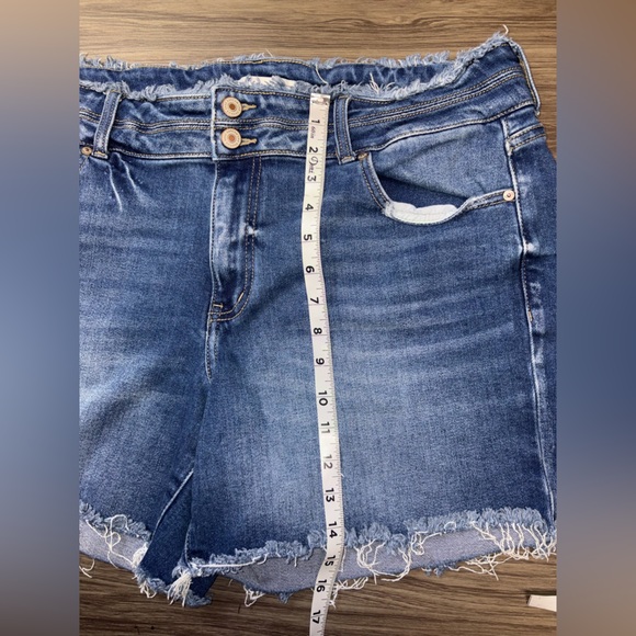 Kancan Denim Shorts Size 18 - Picture 5 of 8